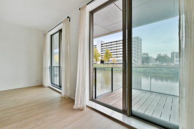 Drzwi tarasowe drewniano-aluminiowe